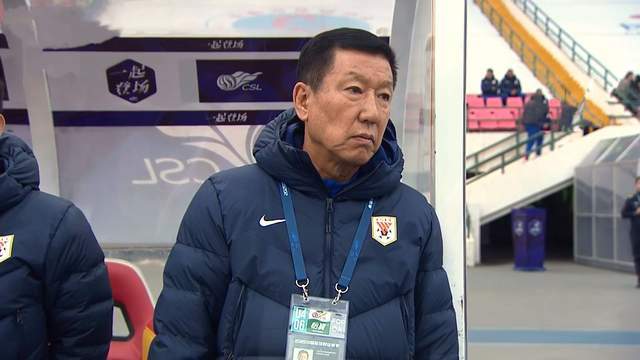 崔康熙要抢功韩鹏？瓦科续约有竞争，泰山队仅剩22将，遇冤家裁判