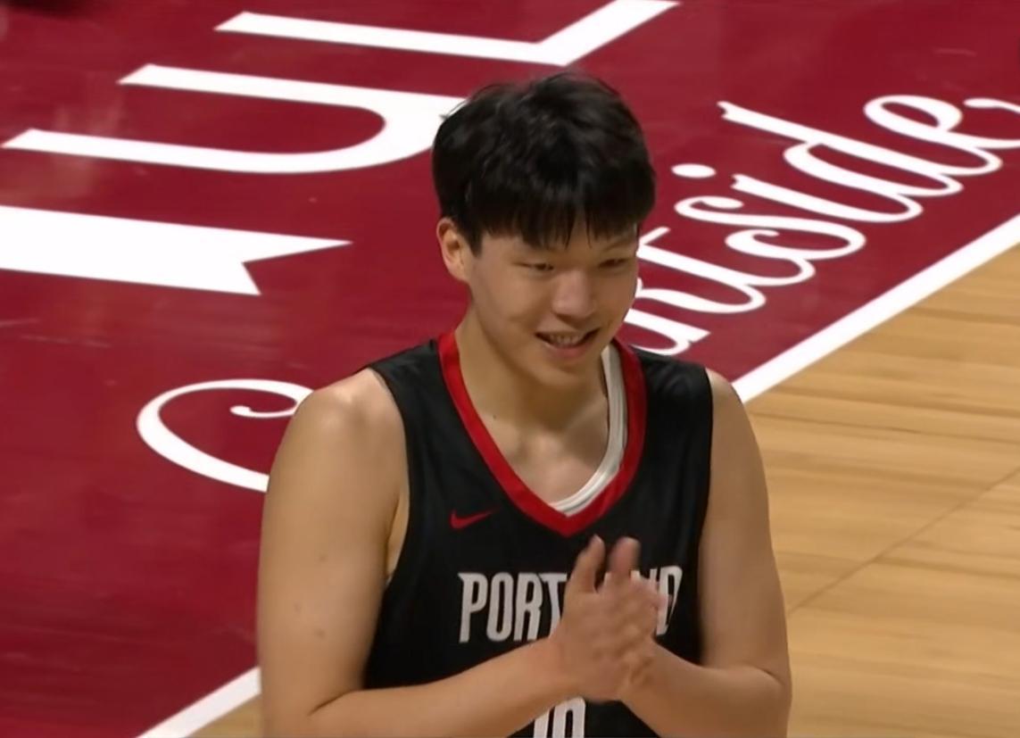 开拓者爆冷掀翻火箭!杜兰特37+4,杨瀚森3+3+2,诞生4个不可思议