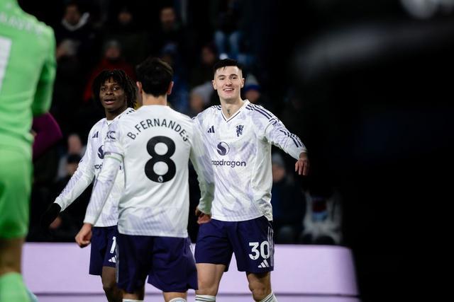 开云官网-曼晚:谢什科会希望索尔斯克亚回归,他曾帮助过哈兰德