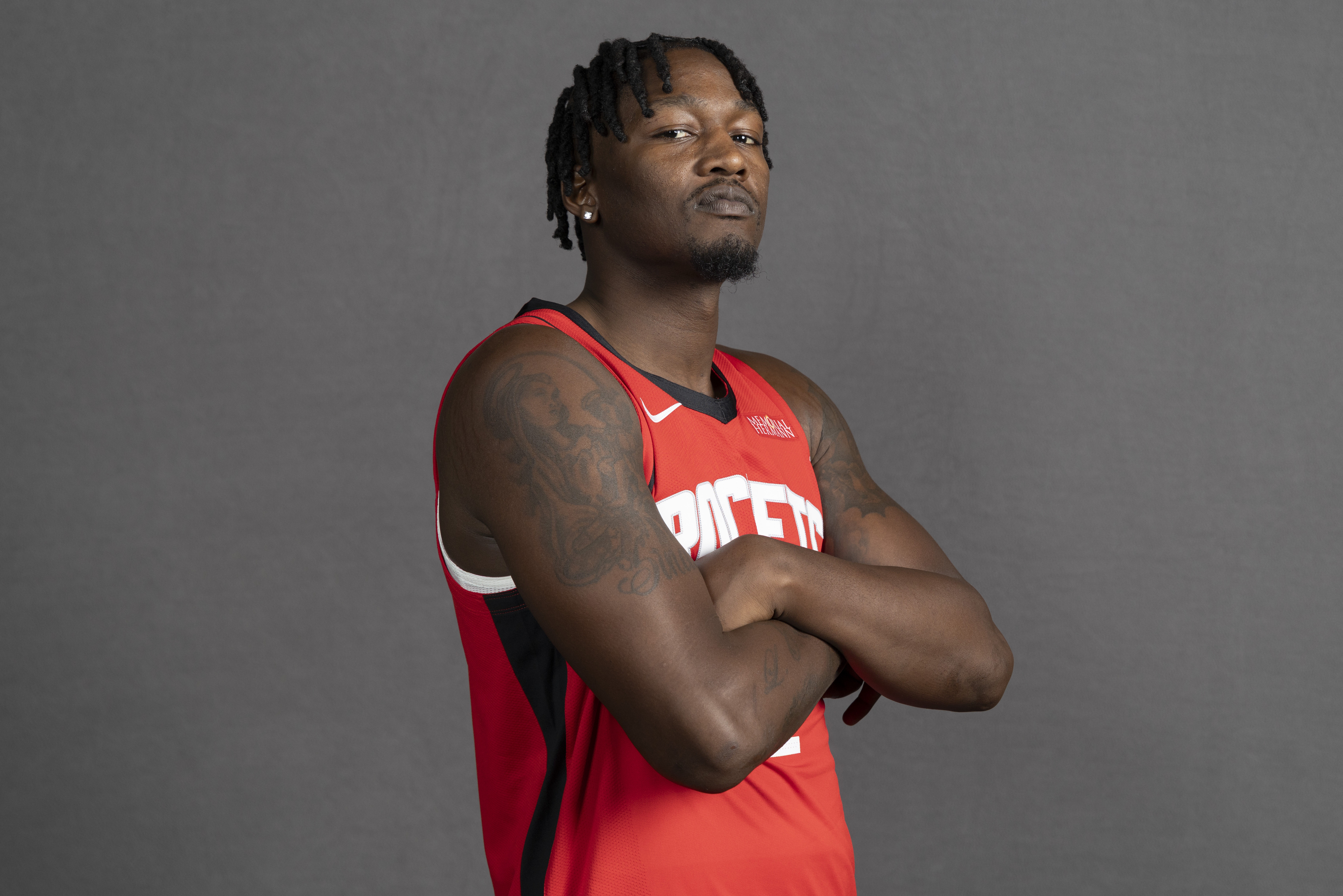 开云-火线观察：芬尼-史密斯需在赛季中补足训练课 适应期仍需耐心