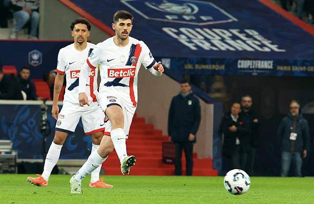 1743647659201080668.jpg 开云娱乐-【观察】队长欧冠停赛,巴黎后防线埋了定时炸弹?