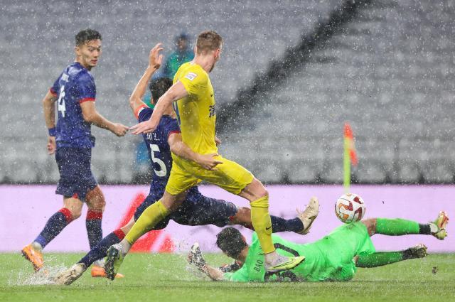 1688297740527025418.jpg 【中超】贝里奇神仙球 津门虎客场2比1申花14场不败