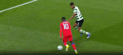 kaiyun-巴黎客场1-2遭葡萄牙体育绝杀，路易斯-苏亚雷斯梅开二度