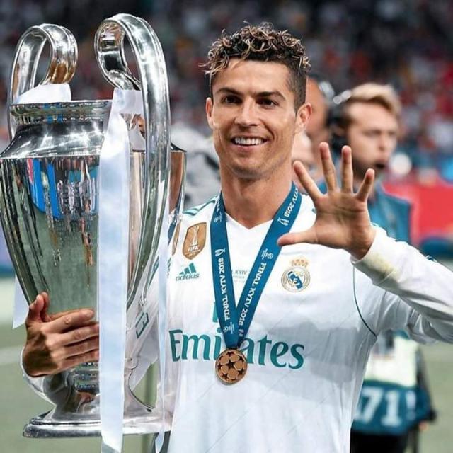 1654052801345039435.jpg 开云入口-骆明:皇马究竟为什么能拿欧冠?盛世还能延续吗?