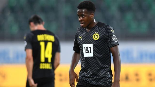 kaiyun-新星先拔头筹+3位U18处子秀，多特欢度“6-1儿童节”