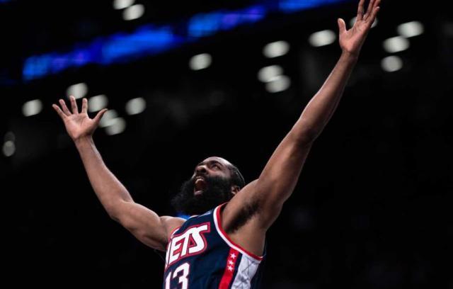 开云-MVP版本哈登再度消失 战强敌大胡子数据全面缩水