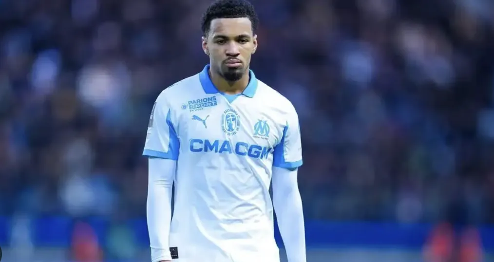 开云入口-马赛主帅谈恩瓦内里罚丢点球:我从不评判罚丢点球的球员