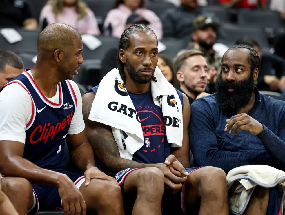 开云-从5胜16负,到16胜8负,全联盟找不到下家!NBA传奇球星该退役了