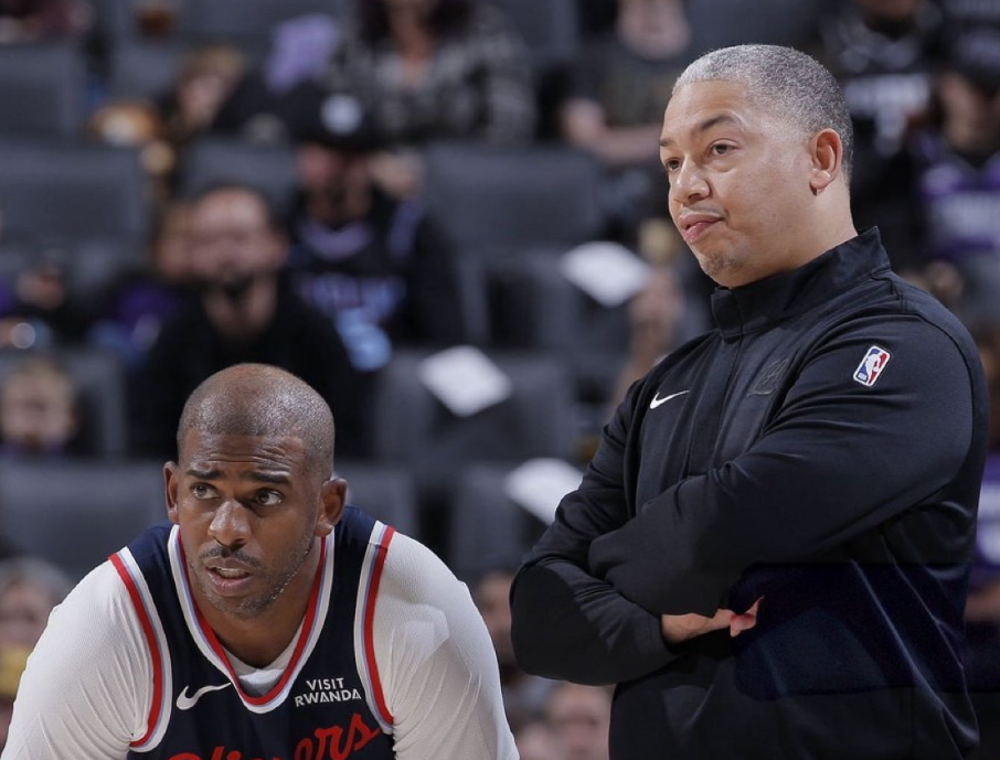 开云-从5胜16负,到16胜8负,全联盟找不到下家!NBA传奇球星该退役了