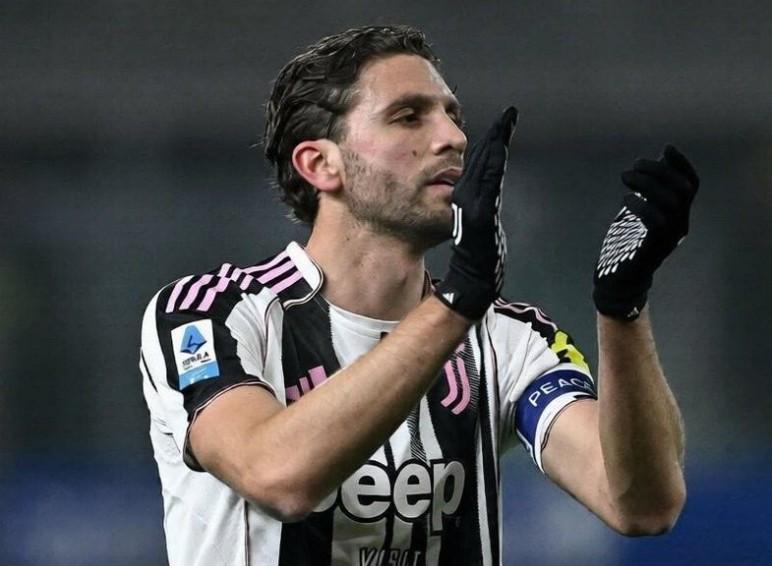 kaiyun-解围失误导致丢球，尤文队长洛卡特利赛后在社交媒体上道歉