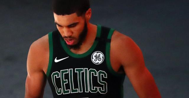 1617789357958041170.jpg 开云入口-塔图姆遭前辈炮轰 缺少领袖已成绿军最棘手问题