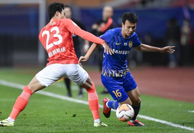 1613455453908013198.jpg 揭秘高天意加盟国安内情 降薪续约后的“降薪”转会